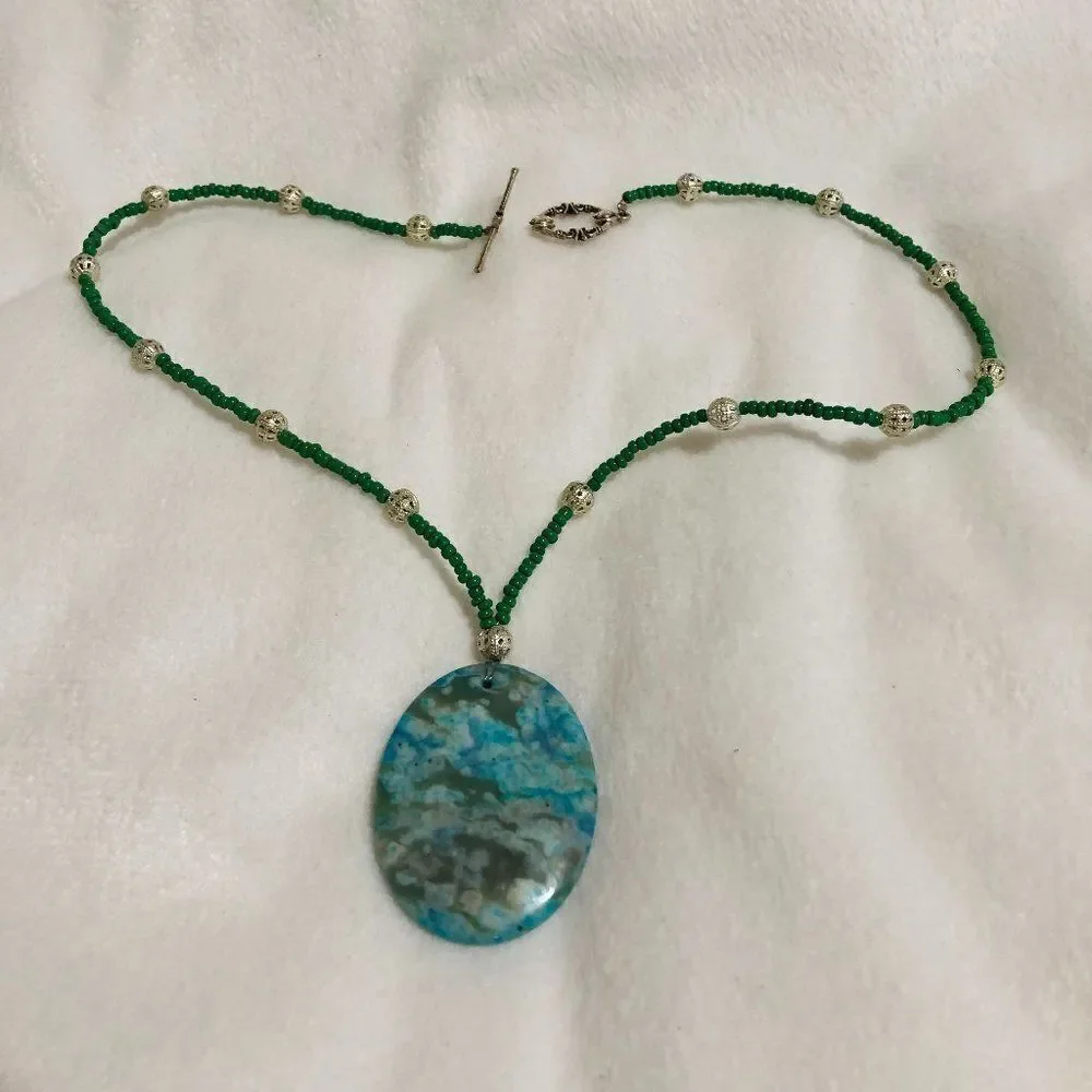 Blue Stone Necklace‎ - Picture 2 of 6